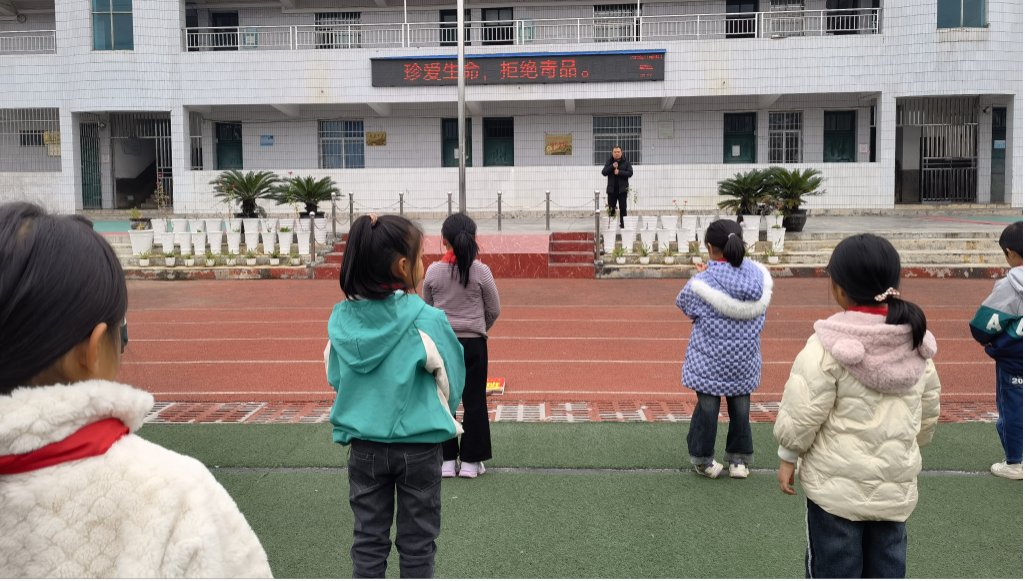 企业微信截图_17012423473959.png