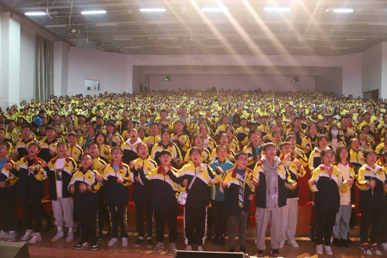 1唱歌.JPG 1唱歌.JPG